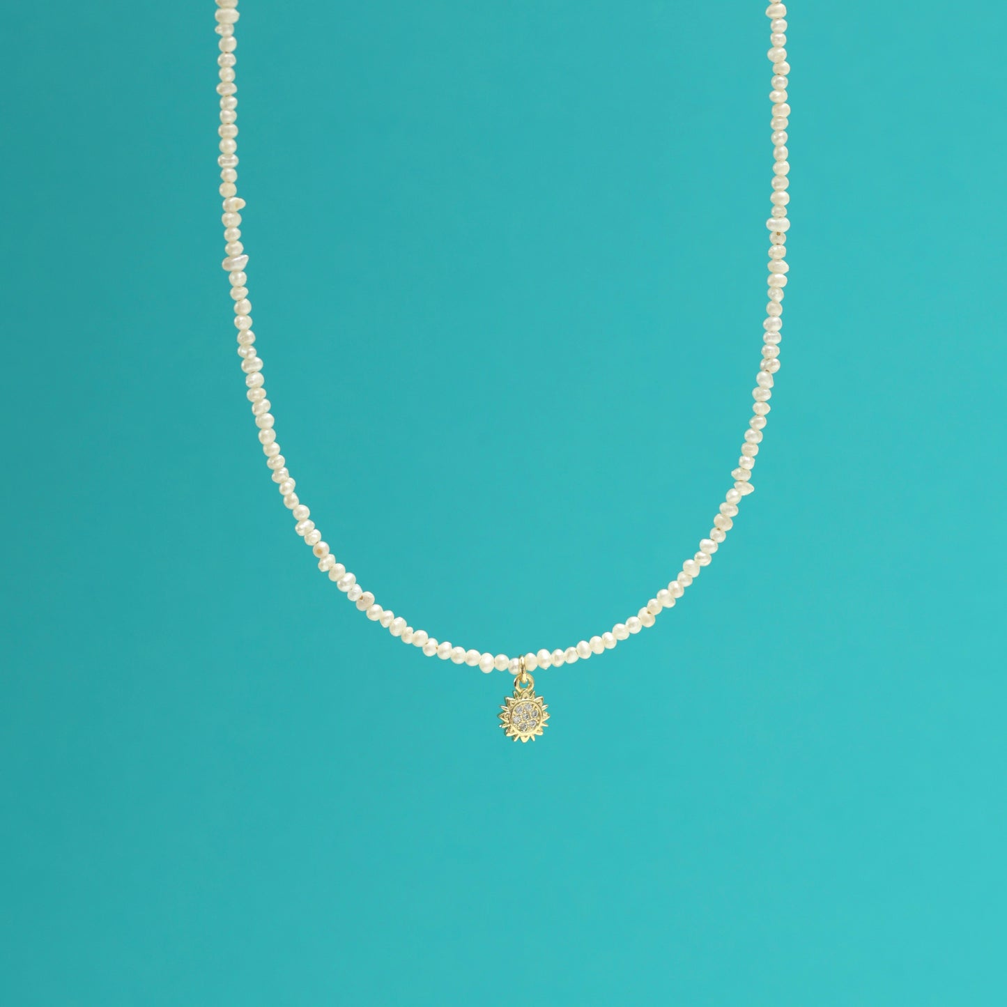 Sun pearl necklace