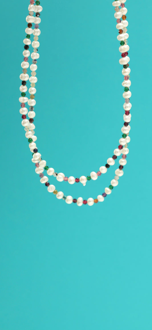 Rainbow colors pearl necklace